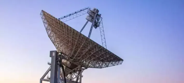 Radioastronomy antenna